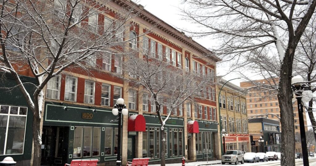 Winnipeg to Brandon Moivng Company